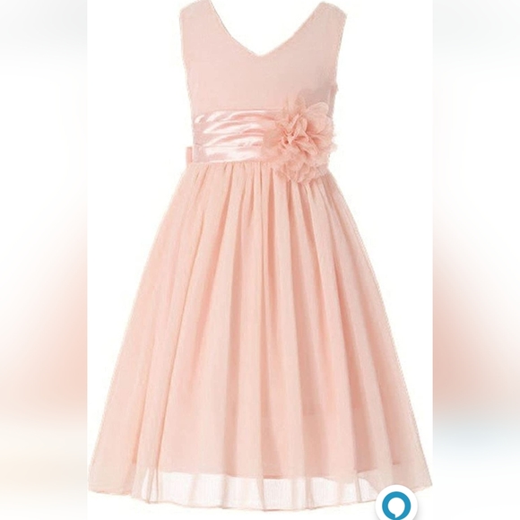Peach Girls size 4 Dress with Flower - Picture 6 of 8